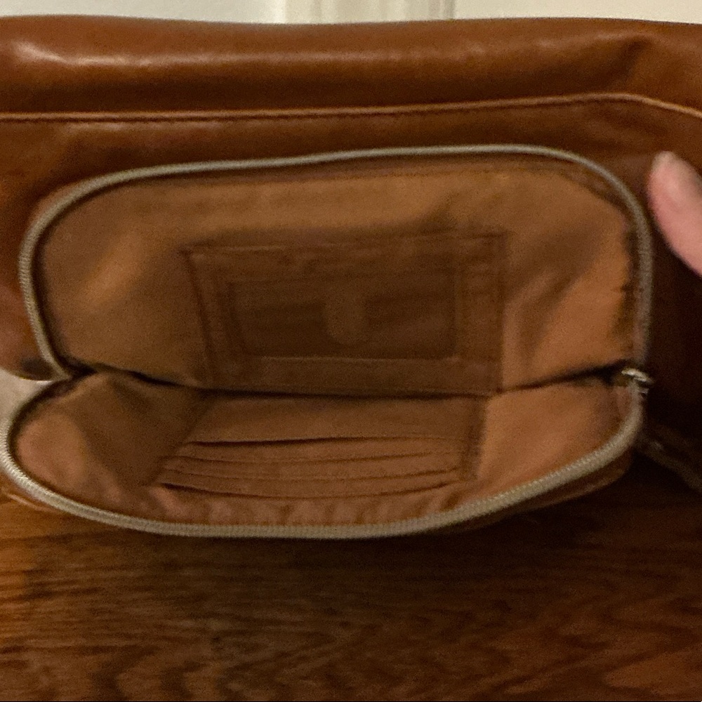 Relic Tan Crossbody Bag - Picture 5 of 6